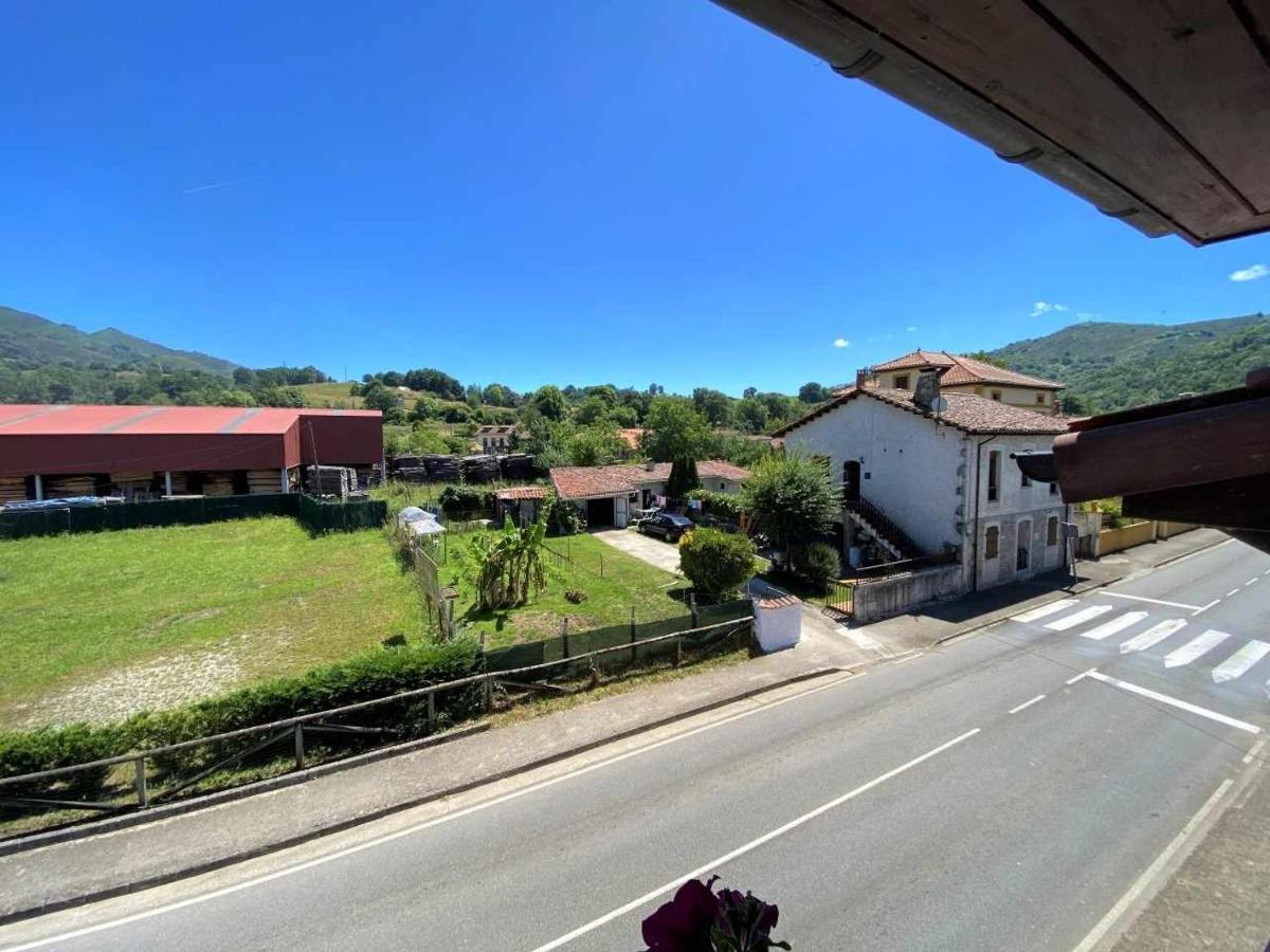 Casa Maribel Onís Kültér fotó